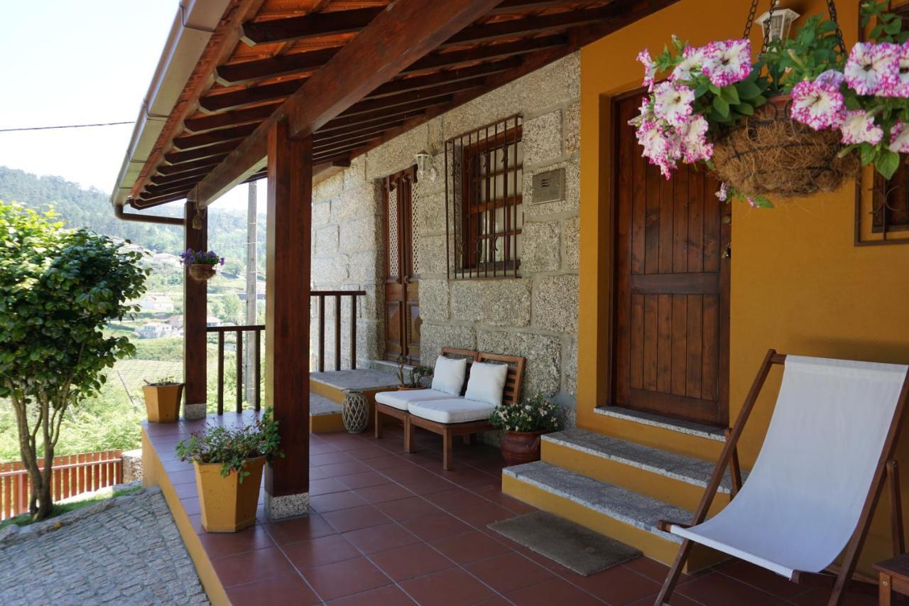 Leiras Do Seixo - Casa Dos Tinos Villa Amarante Exteriör bild